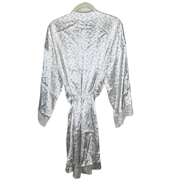 Eberjey Floral Lace Satin Robe - Picture 2 of 6